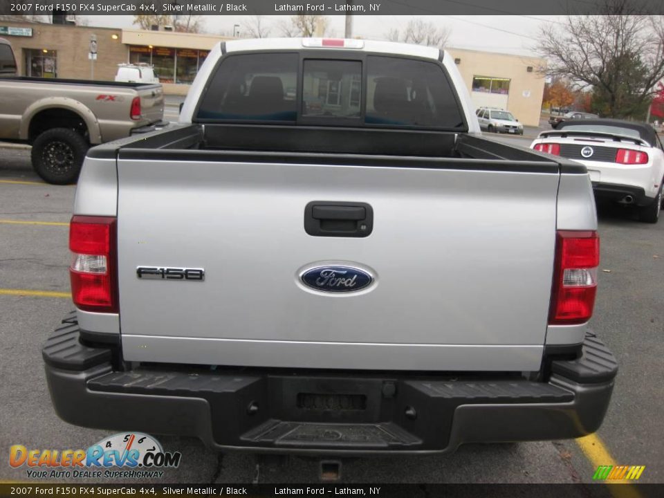 2007 Ford F150 FX4 SuperCab 4x4 Silver Metallic / Black Photo #4