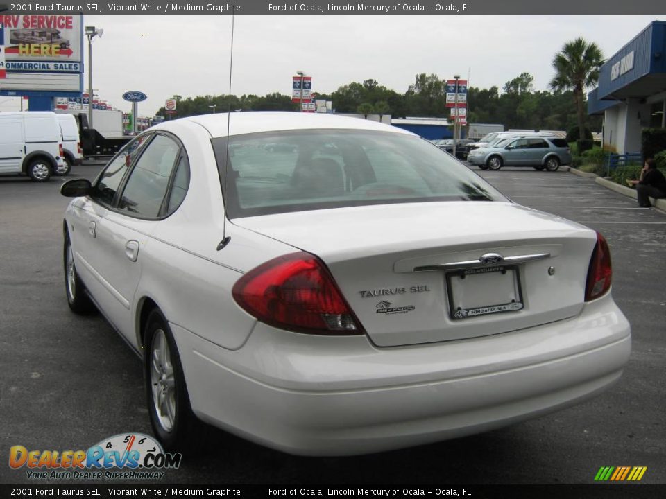 2001 Ford Taurus SEL Vibrant White / Medium Graphite Photo #5