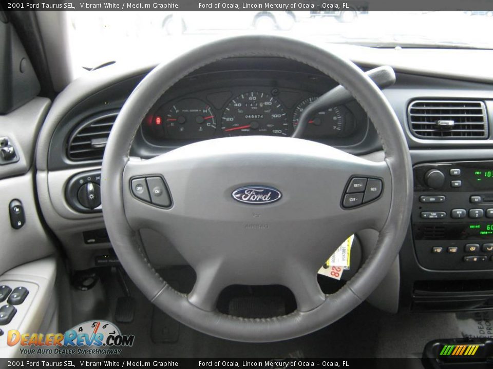 2001 Ford Taurus SEL Vibrant White / Medium Graphite Photo #20
