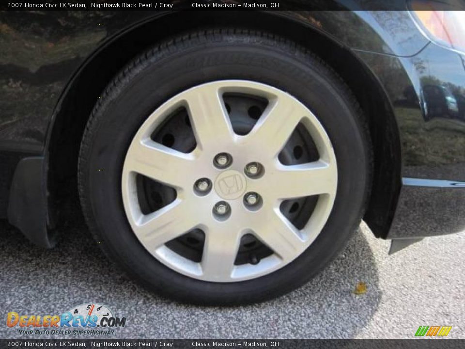 2007 Honda Civic LX Sedan Nighthawk Black Pearl / Gray Photo #10