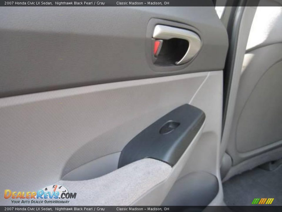 2007 Honda Civic LX Sedan Nighthawk Black Pearl / Gray Photo #13