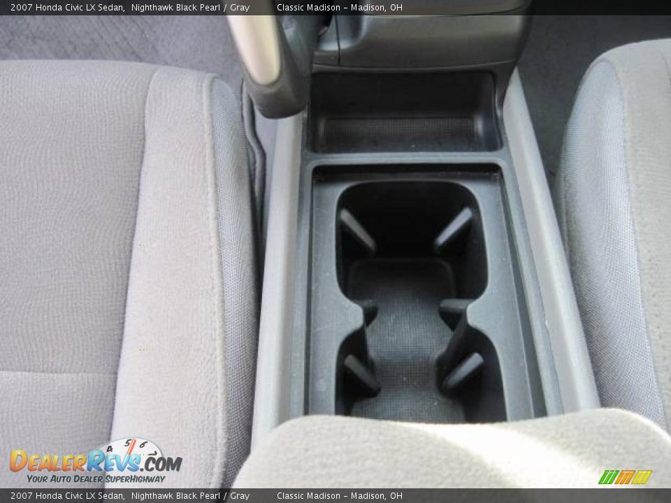 2007 Honda Civic LX Sedan Nighthawk Black Pearl / Gray Photo #24