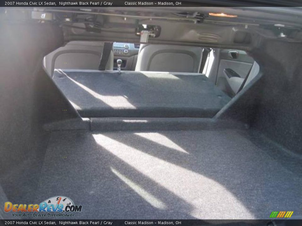 2007 Honda Civic LX Sedan Nighthawk Black Pearl / Gray Photo #30
