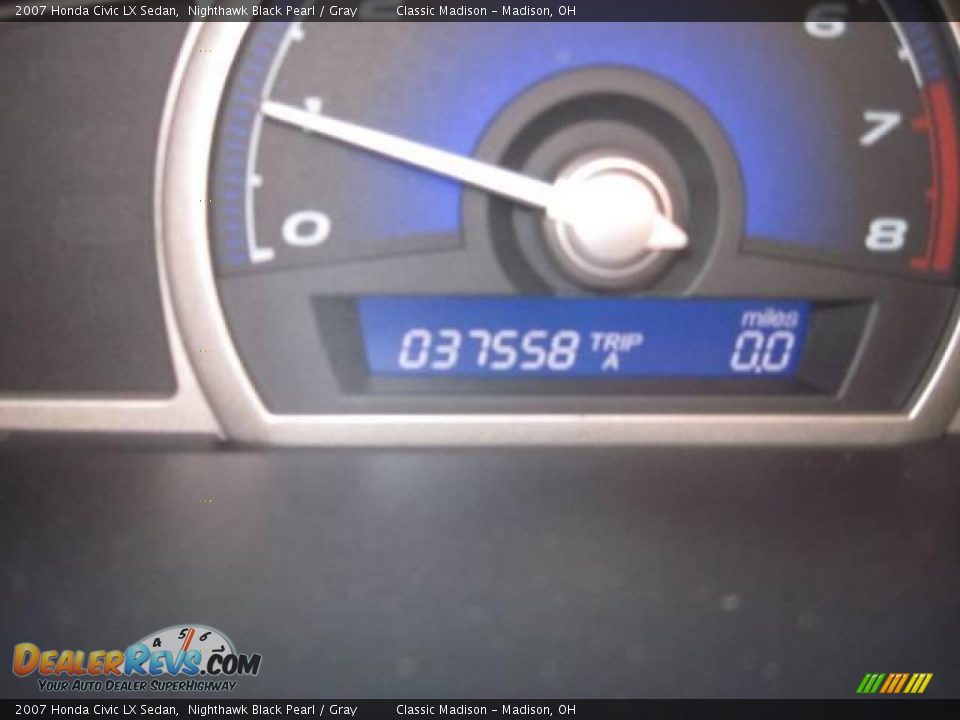 2007 Honda Civic LX Sedan Nighthawk Black Pearl / Gray Photo #32