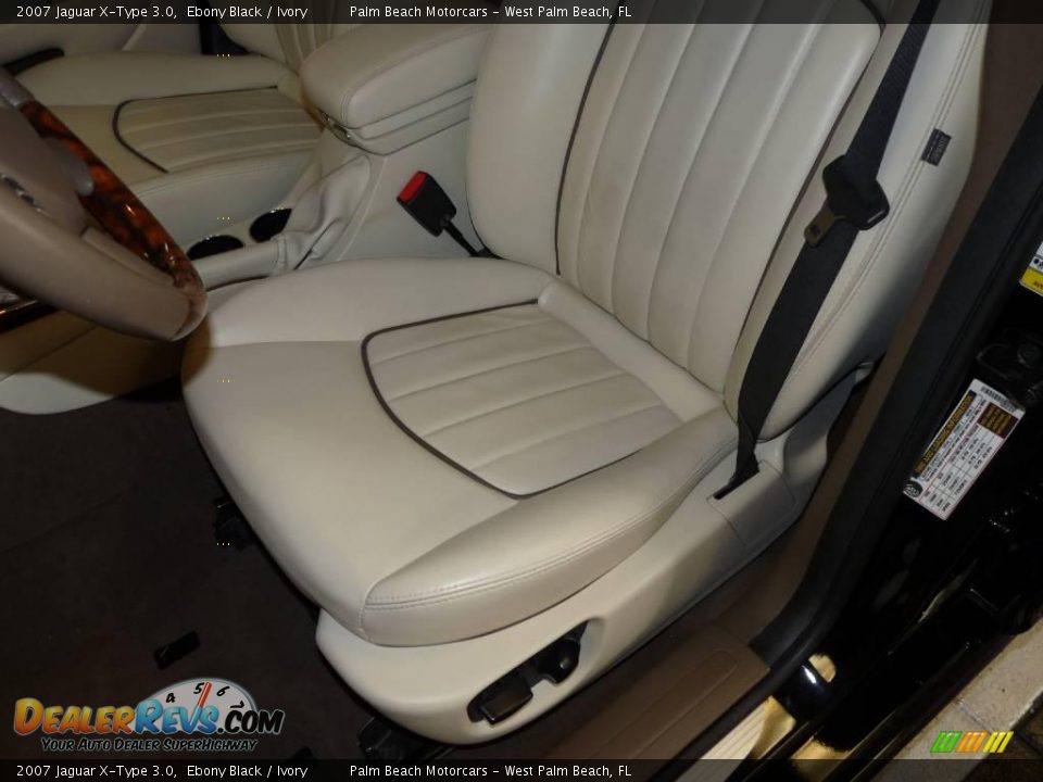 2007 Jaguar X-Type 3.0 Ebony Black / Ivory Photo #21