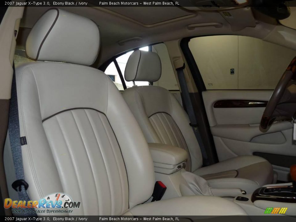 2007 Jaguar X-Type 3.0 Ebony Black / Ivory Photo #28