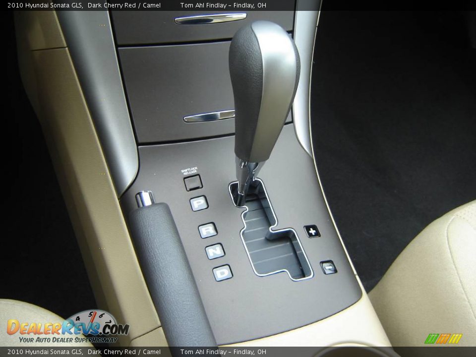 2010 Hyundai Sonata GLS Dark Cherry Red / Camel Photo #16