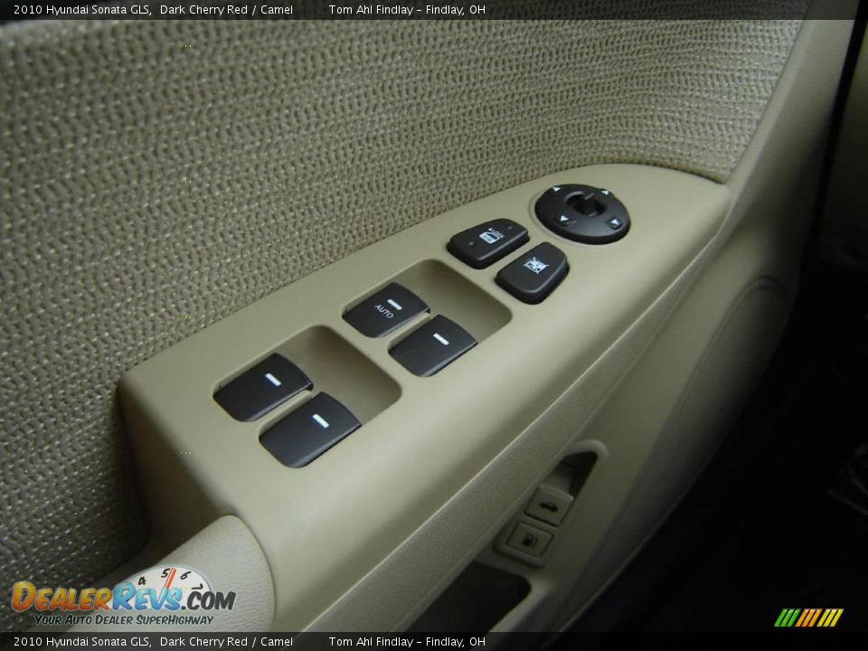 2010 Hyundai Sonata GLS Dark Cherry Red / Camel Photo #17