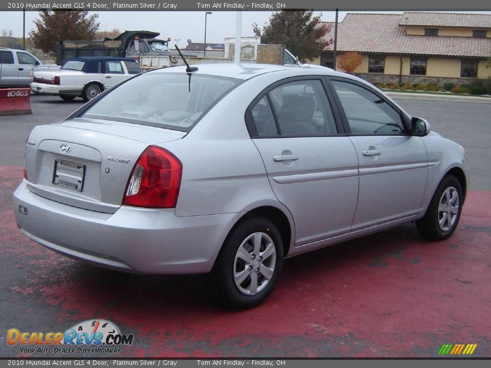 2010 Hyundai Accent GLS 4 Door Platinum Silver / Gray Photo #5