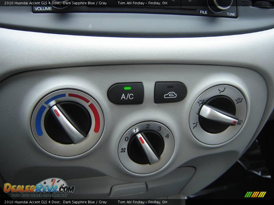 2010 Hyundai Accent GLS 4 Door Dark Sapphire Blue / Gray Photo #15