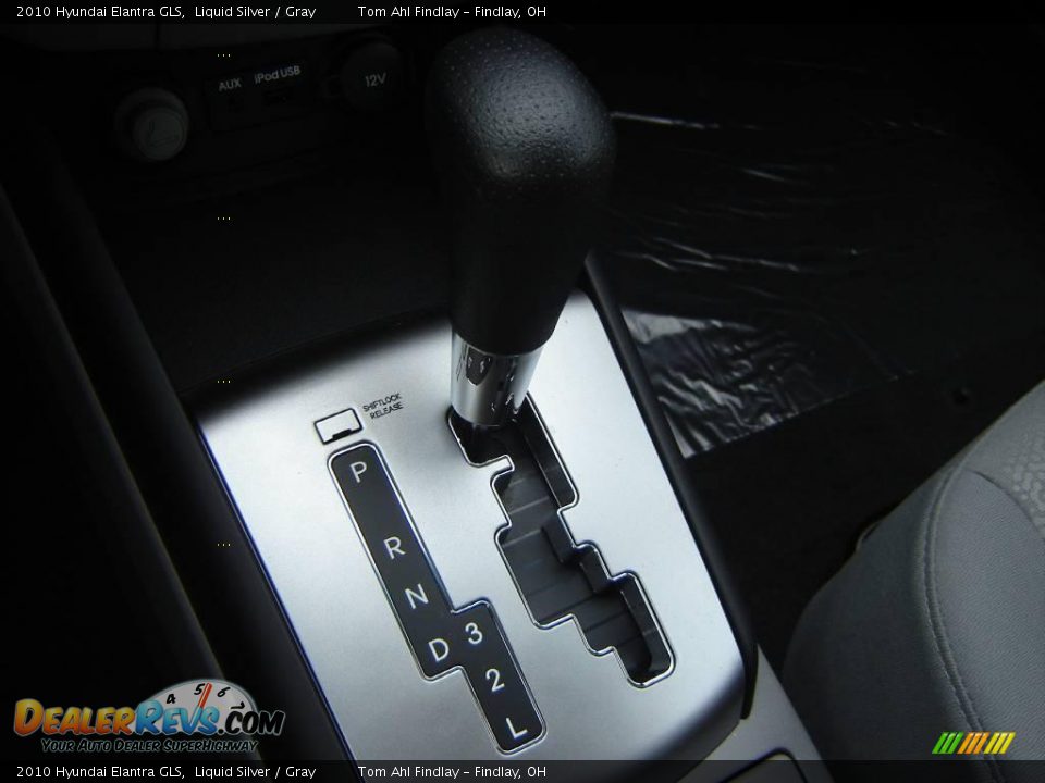 2010 Hyundai Elantra GLS Liquid Silver / Gray Photo #18