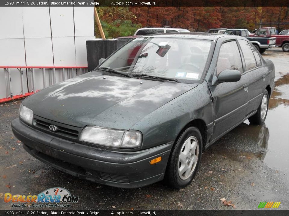 1993 Infiniti G 20 Sedan Black Emerald Pearl / Beige Photo #3