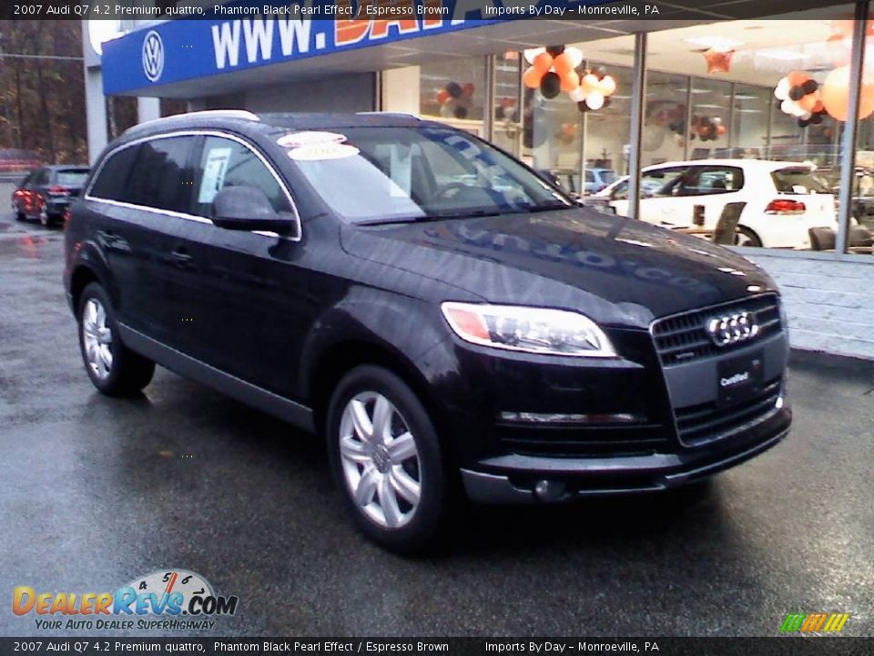 2007 Audi Q7 4.2 Premium quattro Phantom Black Pearl Effect / Espresso Brown Photo #2