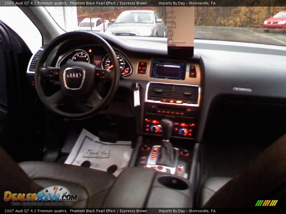2007 Audi Q7 4.2 Premium quattro Phantom Black Pearl Effect / Espresso Brown Photo #12