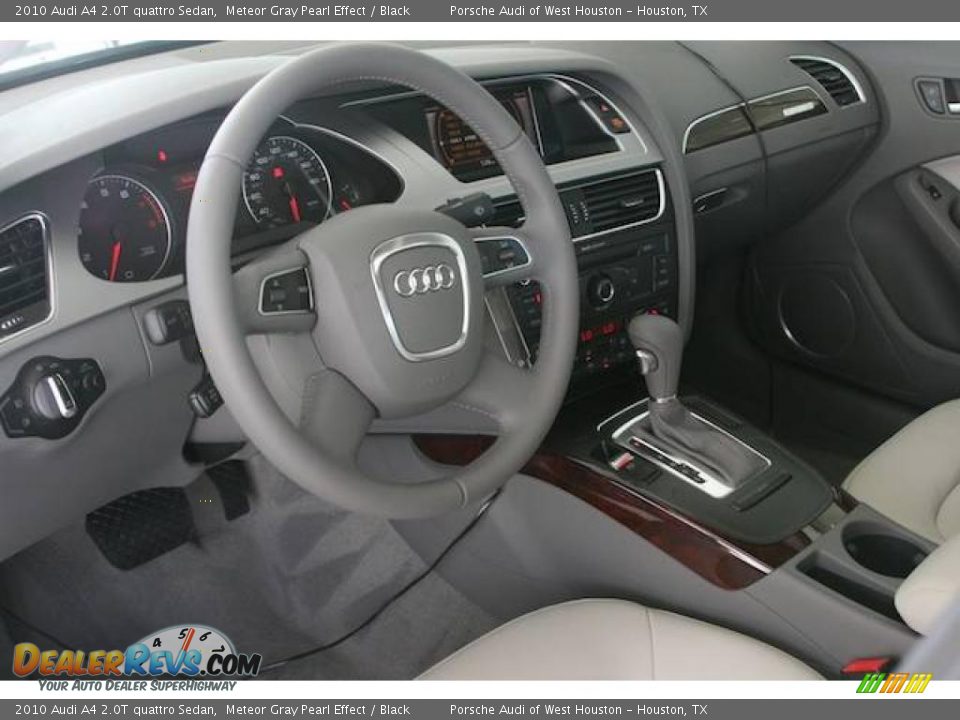 2010 Audi A4 2.0T quattro Sedan Meteor Gray Pearl Effect / Black Photo #10