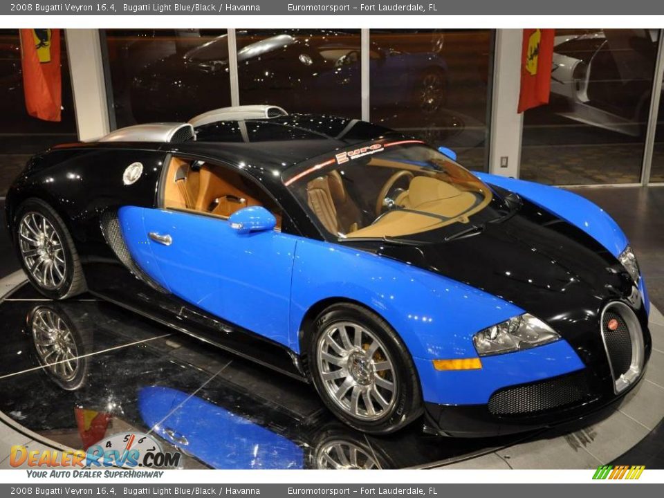 Front 3/4 View of 2008 Bugatti Veyron 16.4 Photo #1