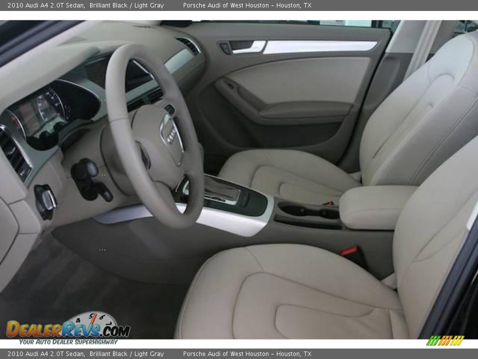 2010 Audi A4 2.0T Sedan Brilliant Black / Light Gray Photo #4