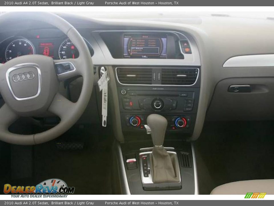 2010 Audi A4 2.0T Sedan Brilliant Black / Light Gray Photo #5