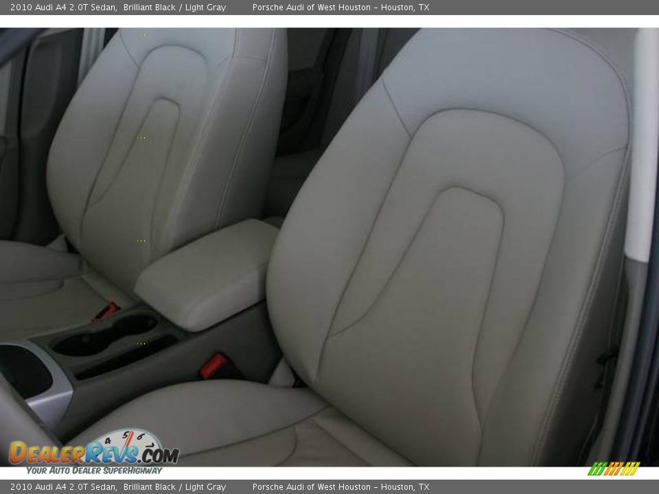 2010 Audi A4 2.0T Sedan Brilliant Black / Light Gray Photo #6