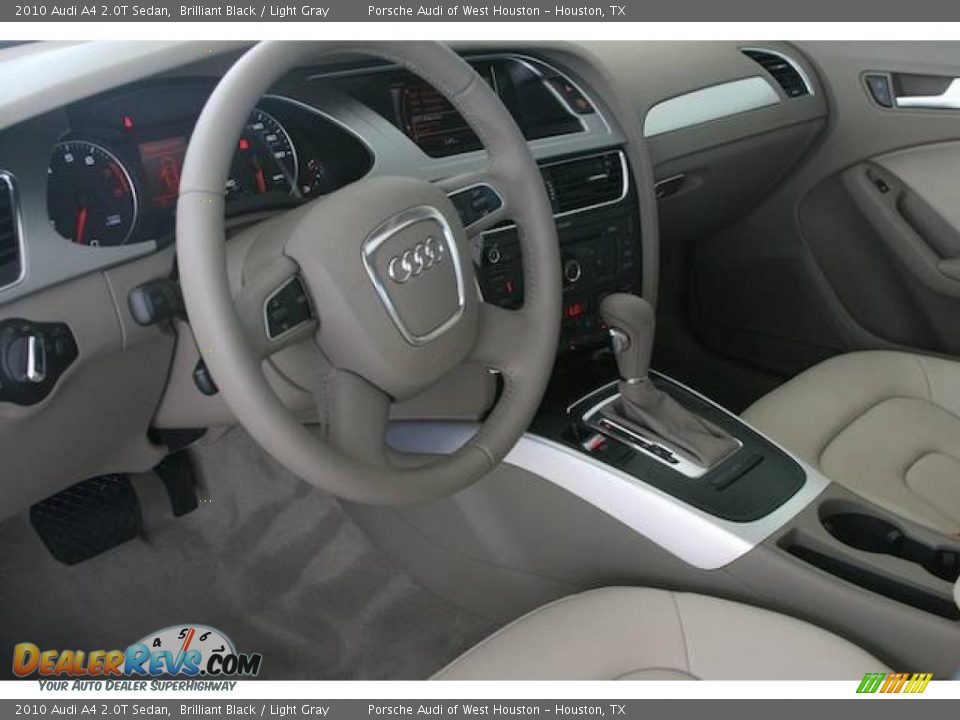 2010 Audi A4 2.0T Sedan Brilliant Black / Light Gray Photo #10