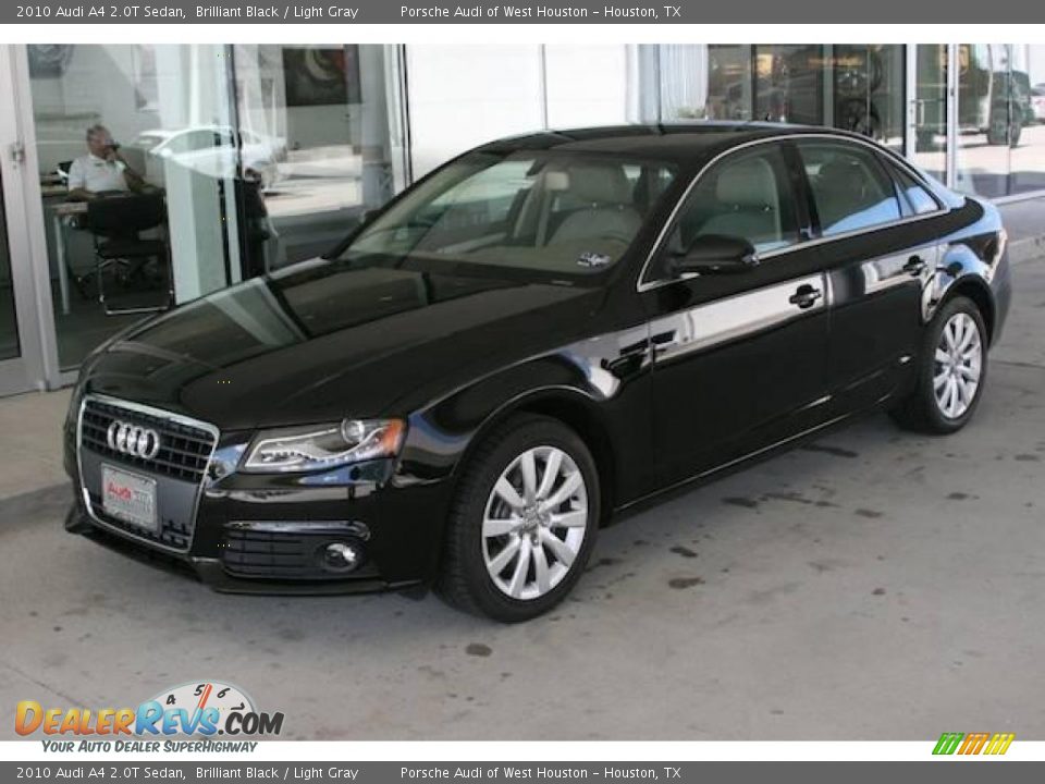 2010 Audi A4 2.0T Sedan Brilliant Black / Light Gray Photo #11