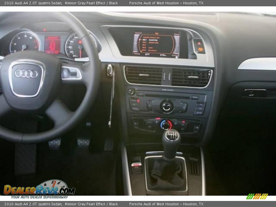 2010 Audi A4 2.0T quattro Sedan Meteor Gray Pearl Effect / Black Photo #5