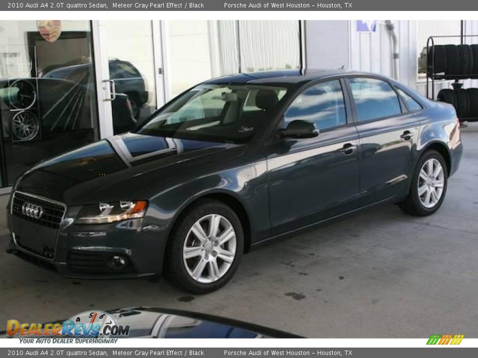 2010 Audi A4 2.0T quattro Sedan Meteor Gray Pearl Effect / Black Photo #11