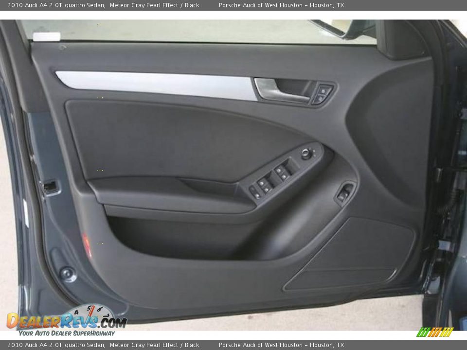 2010 Audi A4 2.0T quattro Sedan Meteor Gray Pearl Effect / Black Photo #17
