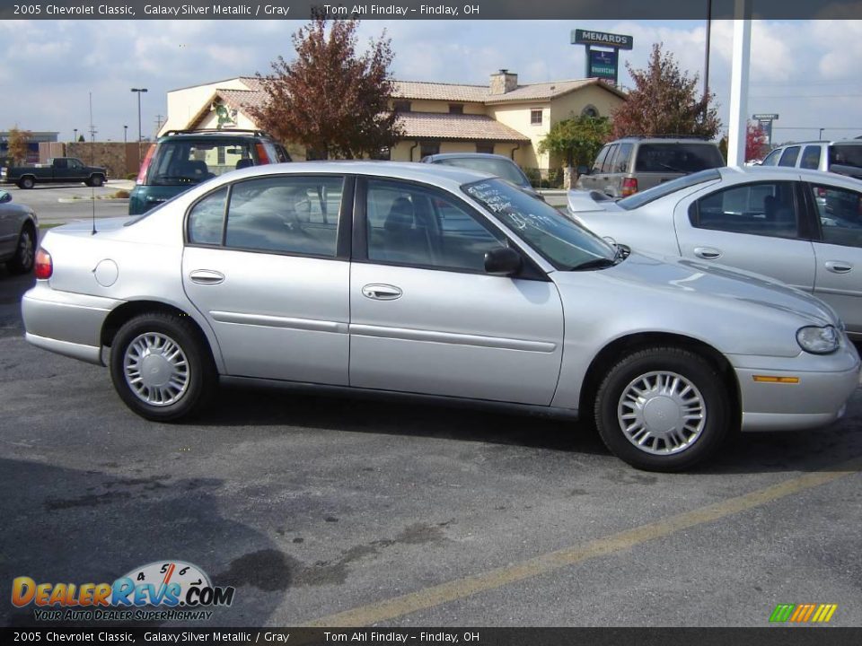 2005 Chevrolet Classic Galaxy Silver Metallic / Gray Photo #6