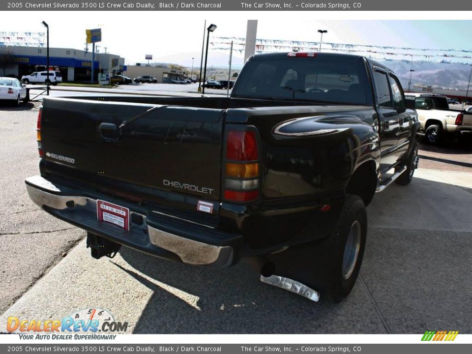 2005 Chevrolet Silverado 3500 LS Crew Cab Dually Black / Dark Charcoal Photo #3