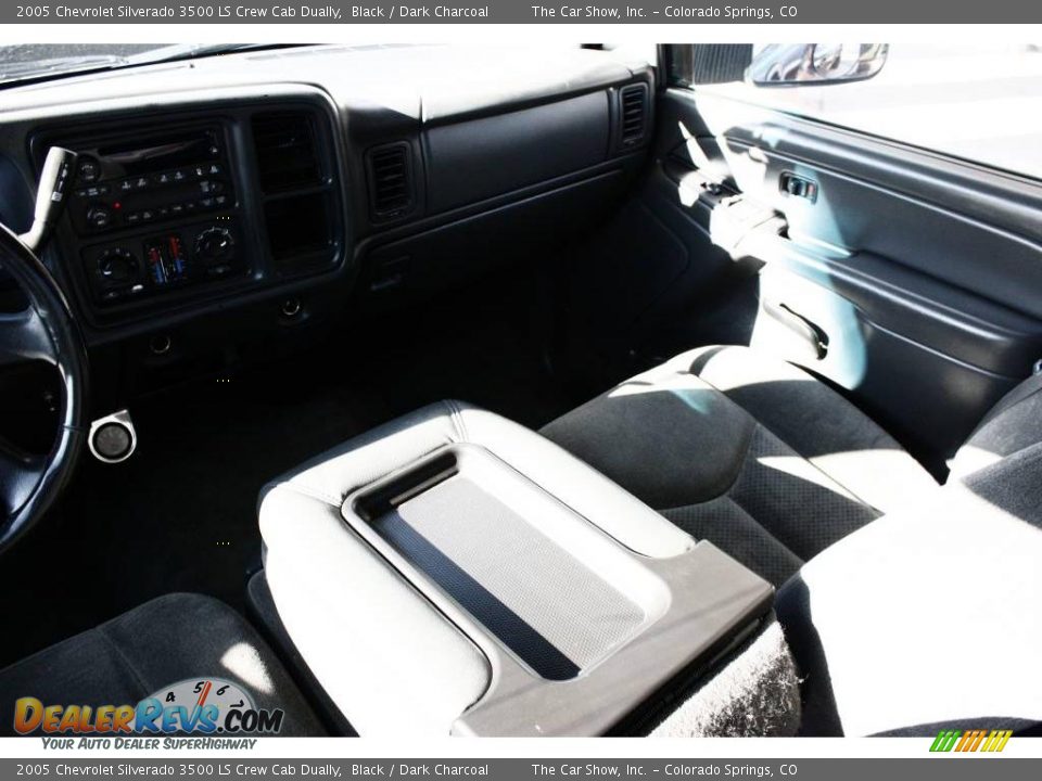 2005 Chevrolet Silverado 3500 LS Crew Cab Dually Black / Dark Charcoal Photo #9
