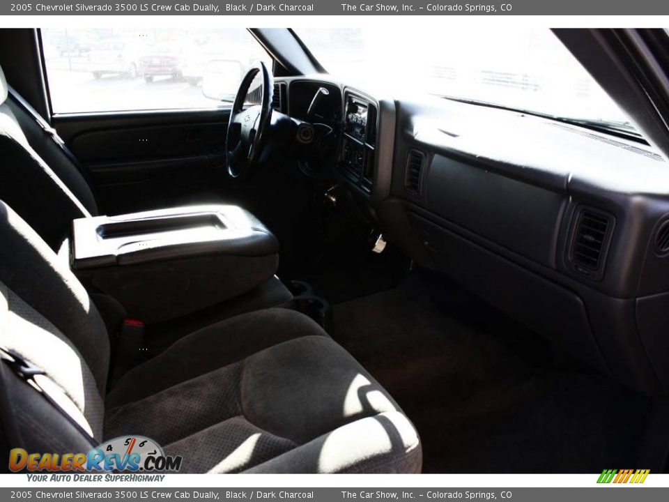 2005 Chevrolet Silverado 3500 LS Crew Cab Dually Black / Dark Charcoal Photo #10