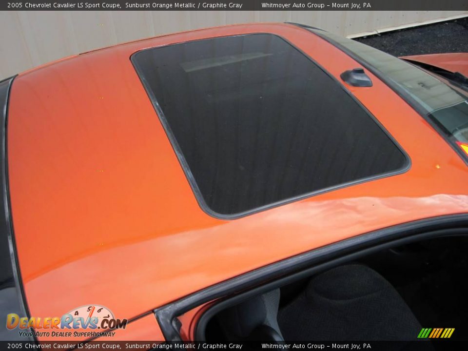 2005 Chevrolet Cavalier LS Sport Coupe Sunburst Orange Metallic / Graphite Gray Photo #7