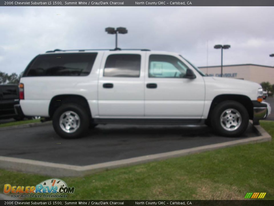 2006 Chevrolet Suburban LS 1500 Summit White / Gray/Dark Charcoal Photo #6