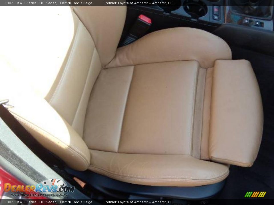 2002 BMW 3 Series 330i Sedan Electric Red / Beige Photo #13