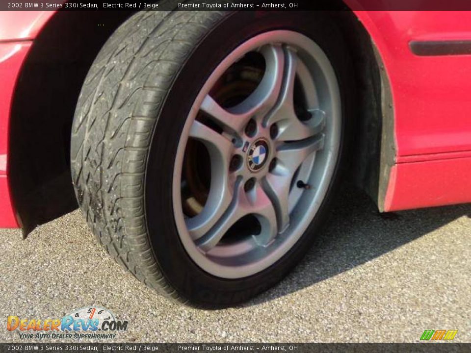 2002 BMW 3 Series 330i Sedan Electric Red / Beige Photo #18