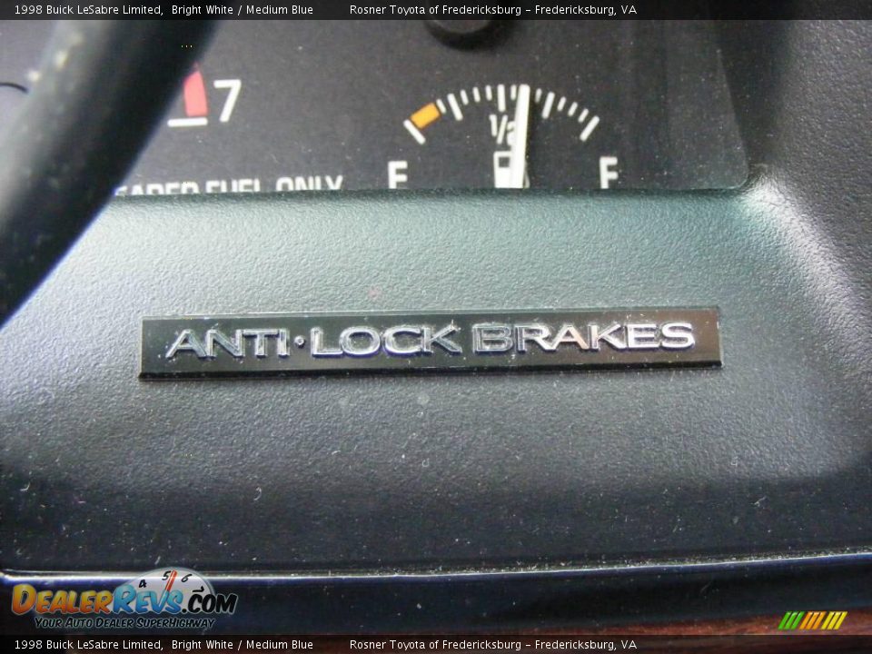 1998 Buick LeSabre Limited Bright White / Medium Blue Photo #17