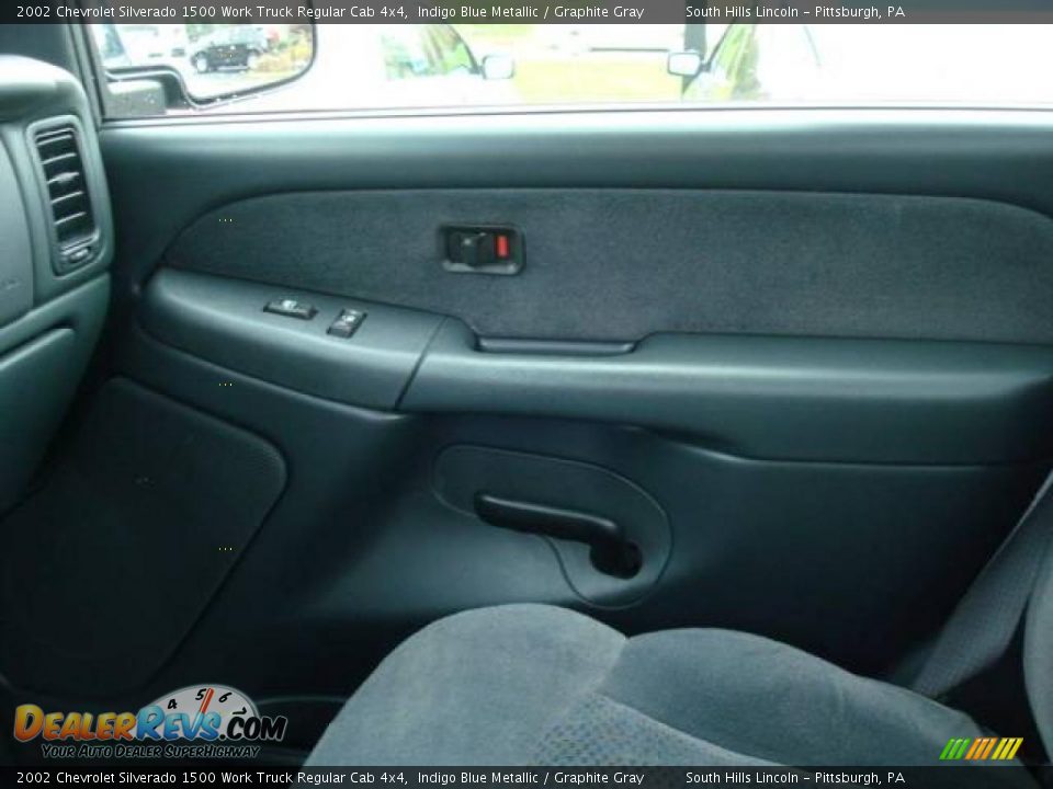 2002 Chevrolet Silverado 1500 Work Truck Regular Cab 4x4 Indigo Blue Metallic / Graphite Gray Photo #12
