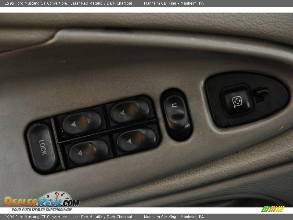 1999 Ford Mustang GT Convertible Laser Red Metallic / Dark Charcoal Photo #11