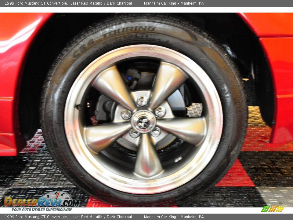 1999 Ford Mustang GT Convertible Laser Red Metallic / Dark Charcoal Photo #15