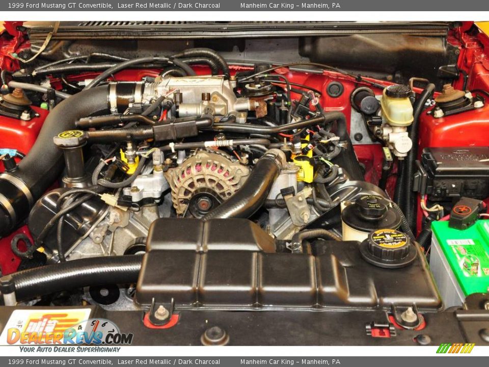 1999 Ford Mustang GT Convertible Laser Red Metallic / Dark Charcoal Photo #16