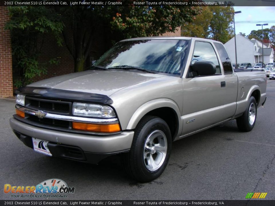 2003 Chevrolet S10 LS Extended Cab Light Pewter Metallic / Graphite Photo #1