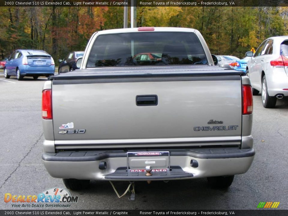 2003 Chevrolet S10 LS Extended Cab Light Pewter Metallic / Graphite Photo #14