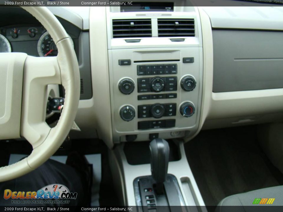 2009 Ford Escape XLT Black / Stone Photo #23