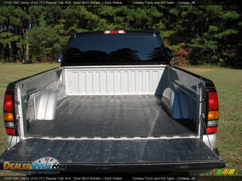 2006 GMC Sierra 1500 Z71 Regular Cab 4x4 Silver Birch Metallic / Dark Pewter Photo #9