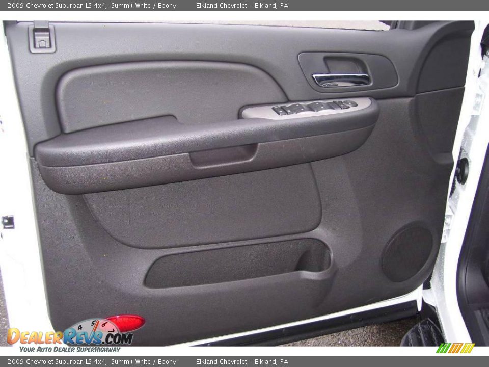 2009 Chevrolet Suburban LS 4x4 Summit White / Ebony Photo #25