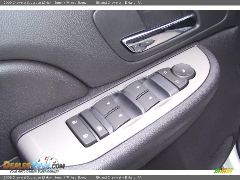 2009 Chevrolet Suburban LS 4x4 Summit White / Ebony Photo #26