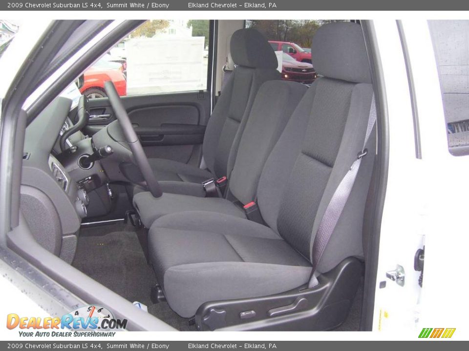 2009 Chevrolet Suburban LS 4x4 Summit White / Ebony Photo #27