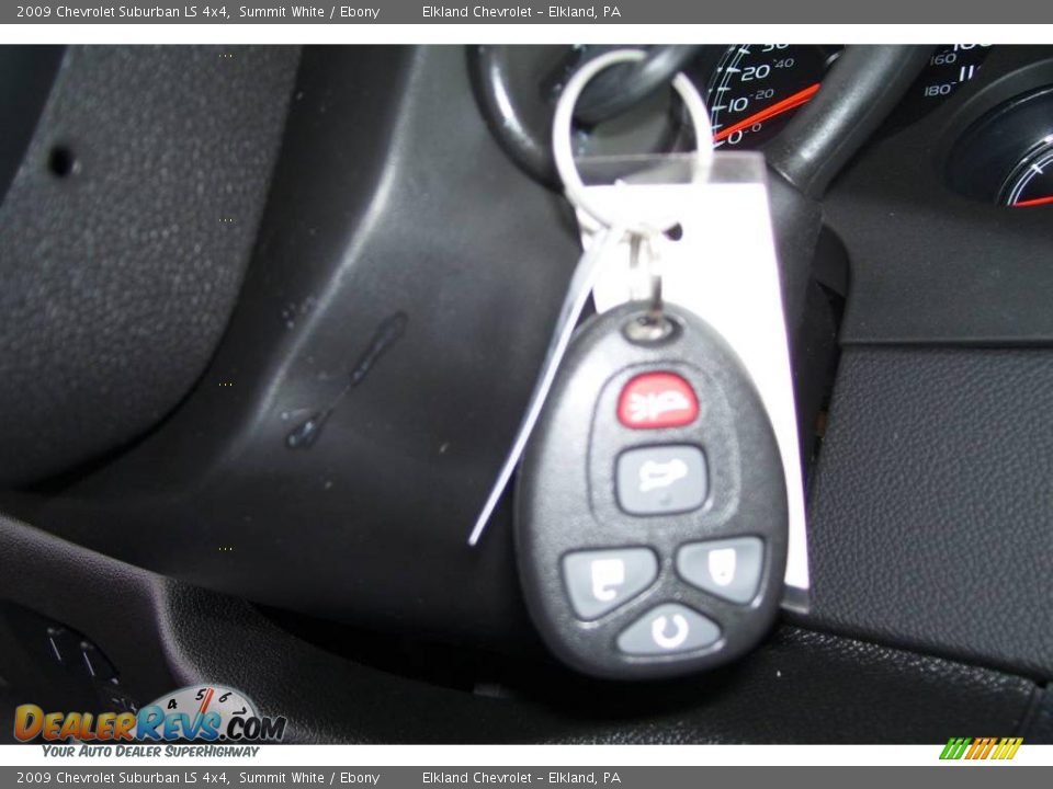 2009 Chevrolet Suburban LS 4x4 Summit White / Ebony Photo #36
