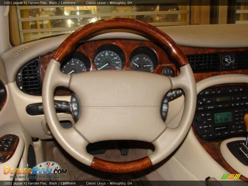 2001 Jaguar XJ Vanden Plas Black / Cashmere Photo #16